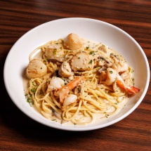 Shrimp &amp; Scallop Scampi